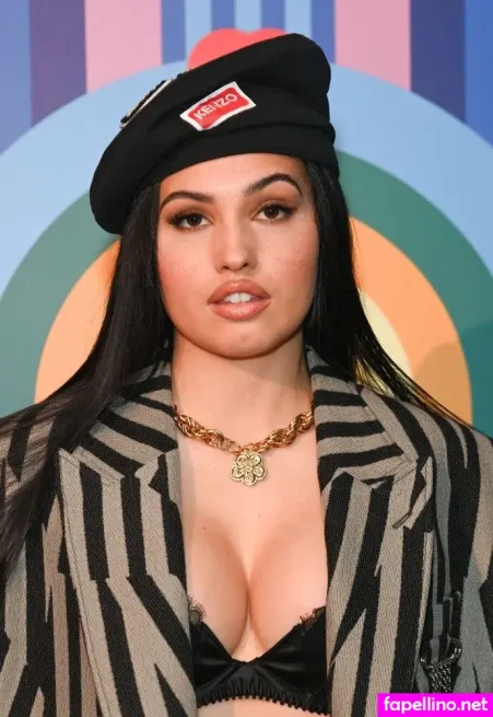 Mabel Mcvey OnlyFans Thumbnail #l3T9PTXWH1