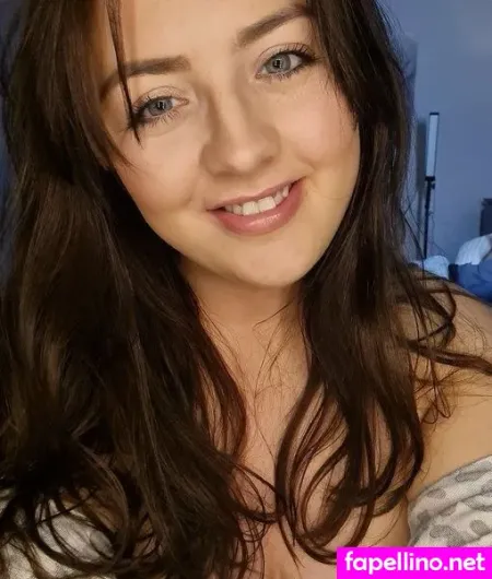 Mabel Moore OnlyFans Thumbnail #KxKeSUMAaJ