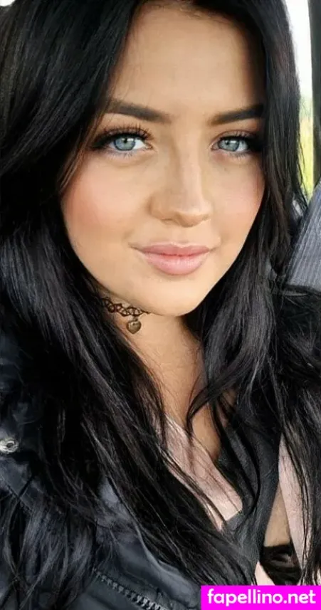 Mabel Moore OnlyFans Thumbnail #uqGVz3YTCE