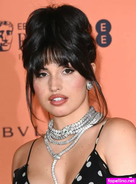 Mabel OnlyFans Thumbnail #AHVExmcgo3