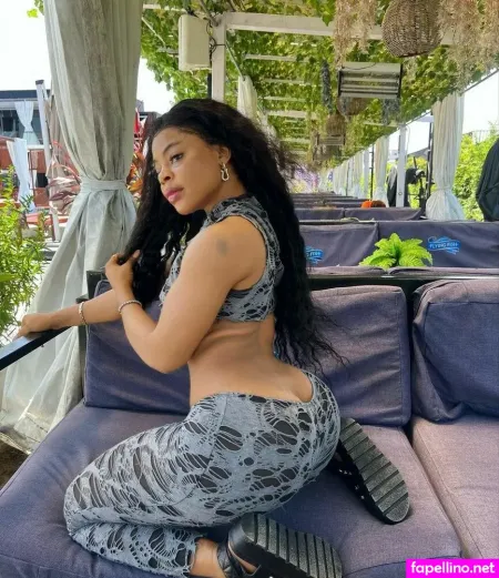 Macaulay Beauty OnlyFans Thumbnail #iU7p2exCbO