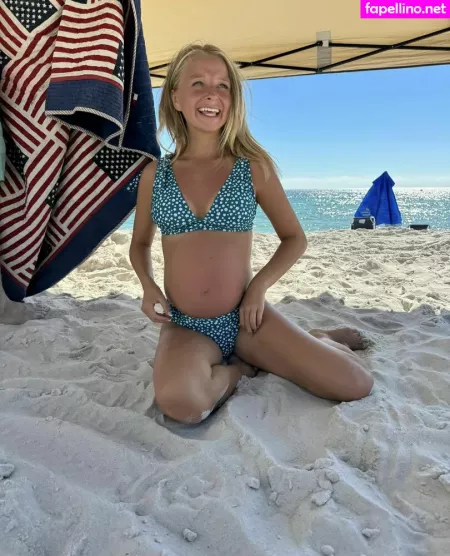 Macimccarley OnlyFans Thumbnail #Qv2UQrmvys