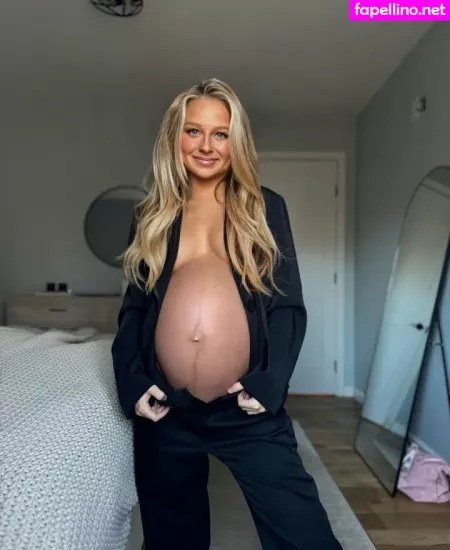 Macimccarley OnlyFans Thumbnail #beoK6xou49