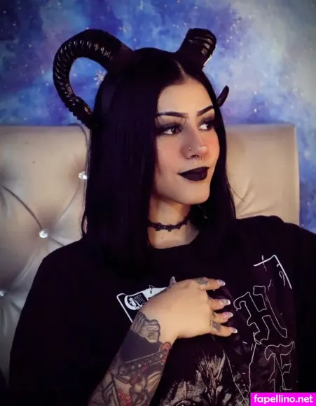 Mackenzie Bree Main Profile Photo