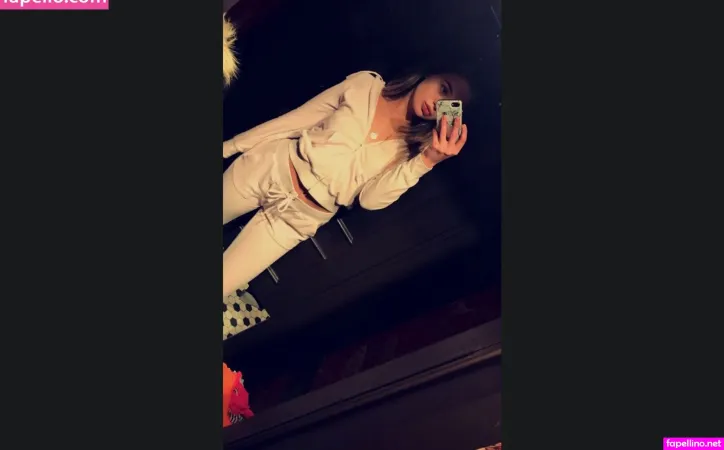 Mackenzie Carson OnlyFans Thumbnail #s5abGGbCJD