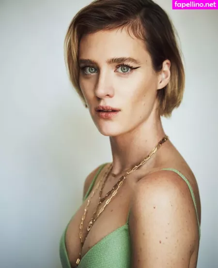 Mackenzie Davis OnlyFans Thumbnail #eL1nueYZaS