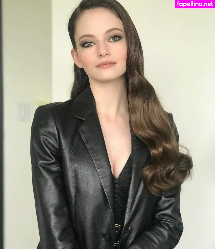 mackenziefoy Nude Leaked OnlyFans Photo #3QQGEE47ZN