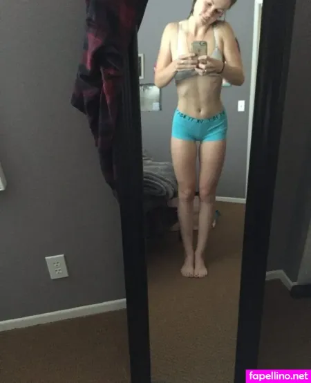 Mackenzie Lintz OnlyFans Thumbnail #bbQah4SOi0