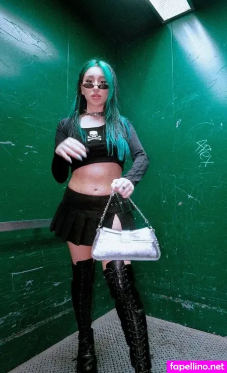 Mackenzie Marie OnlyFans Thumbnail #UFkQyAJJBQ