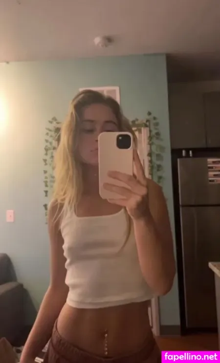 Mackenzie Meyer OnlyFans Thumbnail #JZ1CkOlTxe