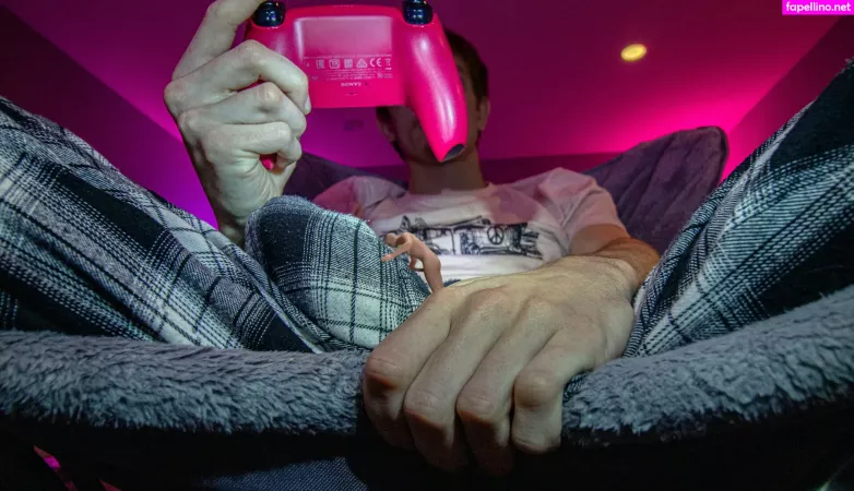 Macrocole OnlyFans Thumbnail #F4TmSug0y3