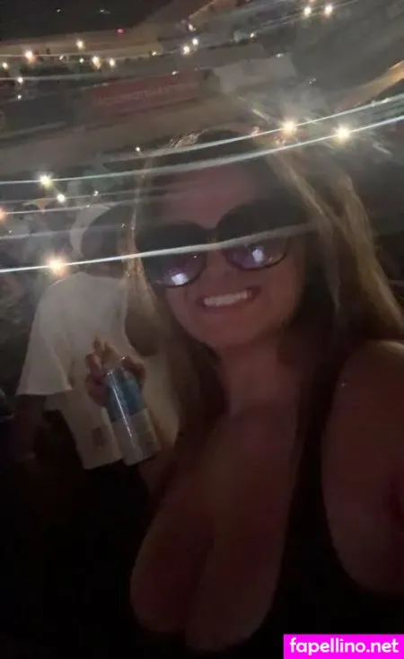 Macynicoleb OnlyFans Thumbnail #MoCxi7x39V