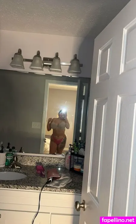 Macynicoleb OnlyFans Thumbnail #ilsIbJTDnO