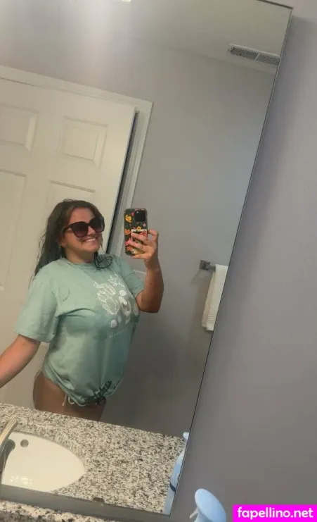 Macynicoleb OnlyFans Thumbnail #qeGAN75jeH