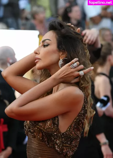 Madalina Diana Ghenea OnlyFans Thumbnail #Oz1GiNNV5Z