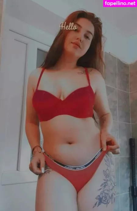 Madalina Elena OnlyFans Thumbnail #0Zv1FfD3Xr