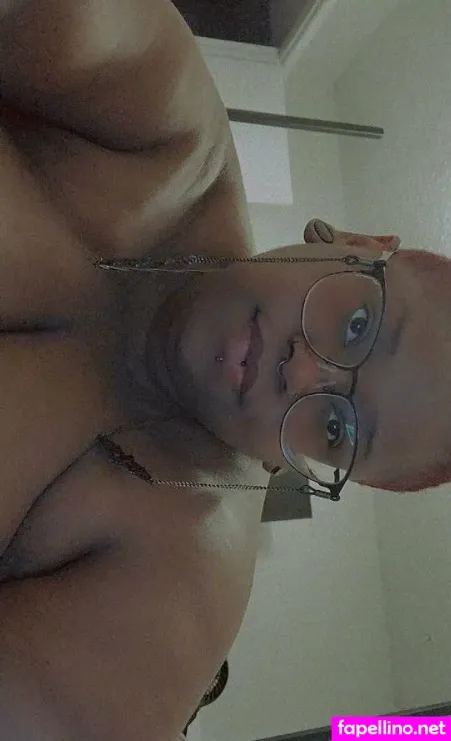 Madam Bats OnlyFans Thumbnail #6vtrGMBKVm