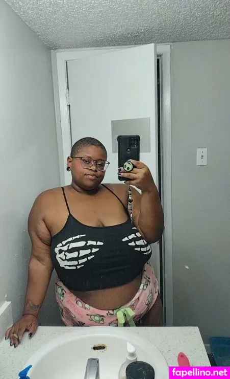 Madam Bats OnlyFans Thumbnail #vrHU5ivYii