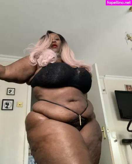 Madam Caramel OnlyFans Thumbnail #Ea1AuQ01XE