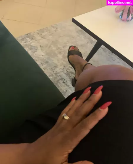 Madam Caramel OnlyFans Thumbnail #Y0YccfkRgx