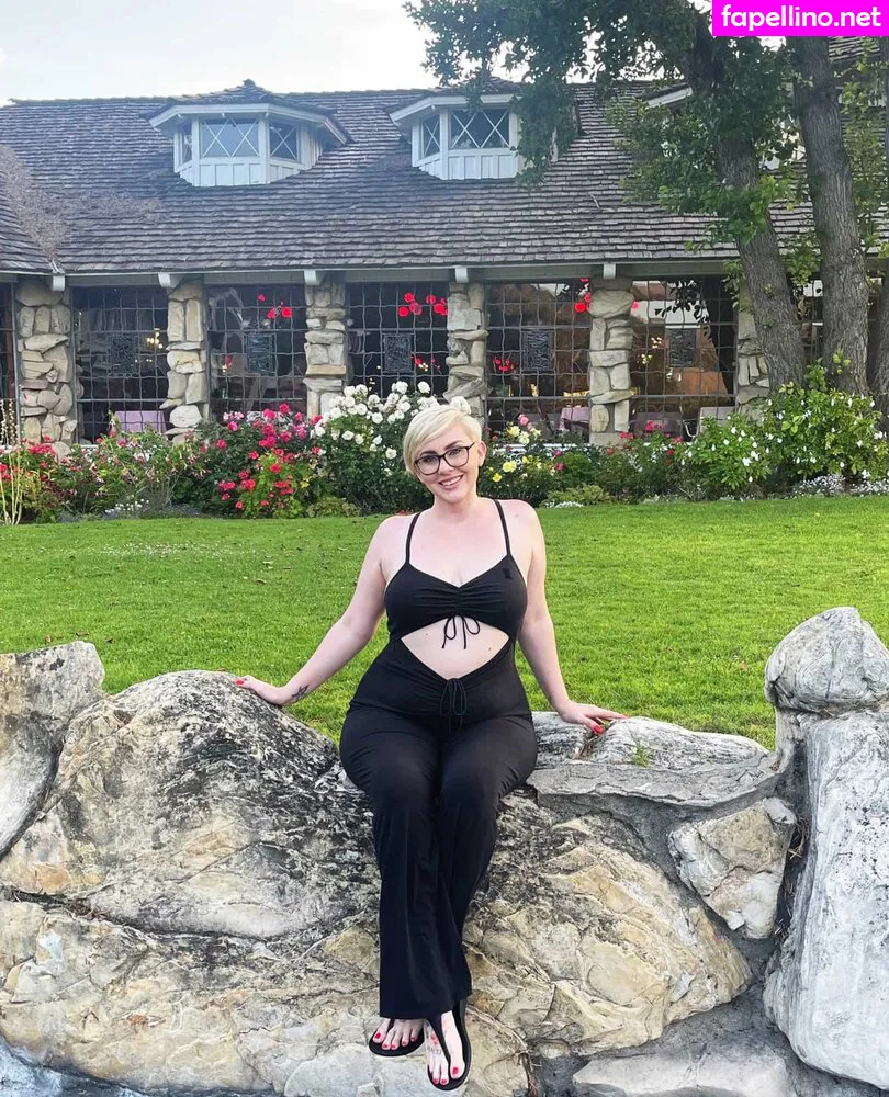 https:, madam_genevieve, madamgenevieve Nude Leaked OnlyFans Photo #coQqw4FgIC