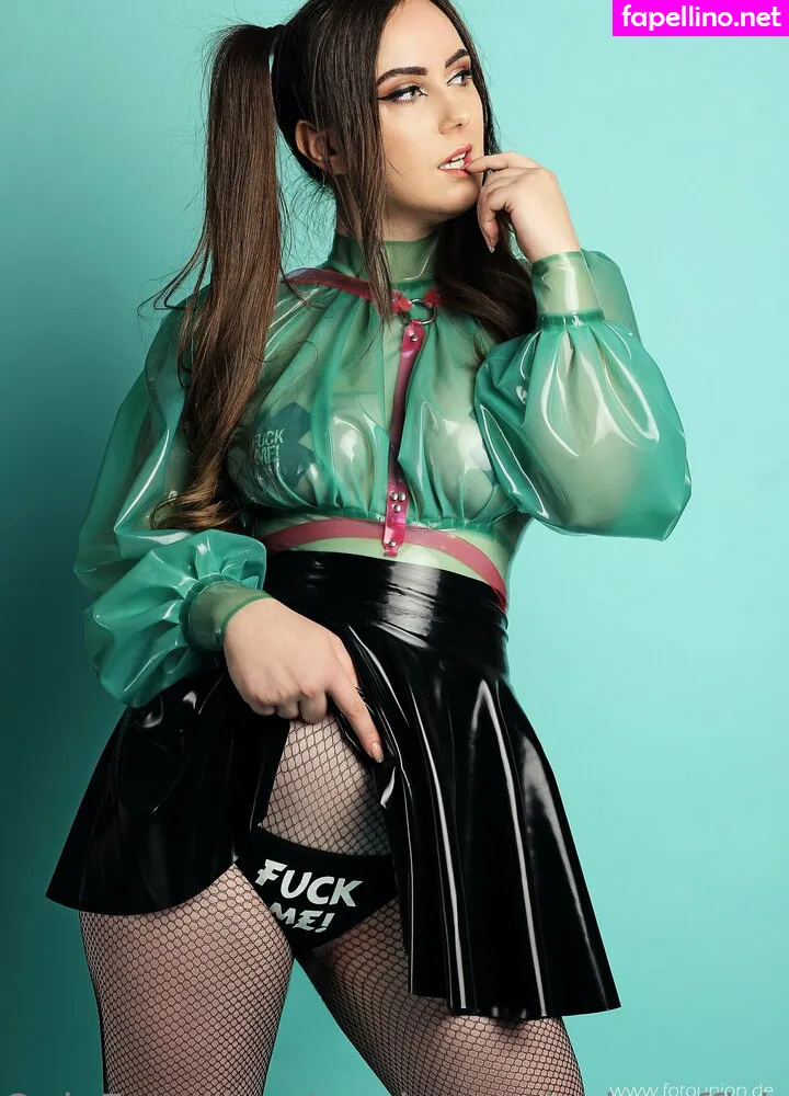 MadameAlaska, madame.alaska, madame.alaska.official Nude Leaked OnlyFans Photo #6ByVEUPGx3