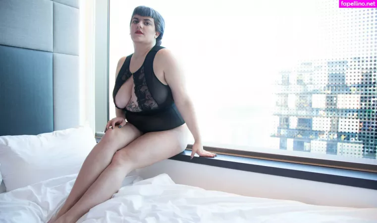 Madame Cherie OnlyFans Thumbnail #bpgxeh3o8N