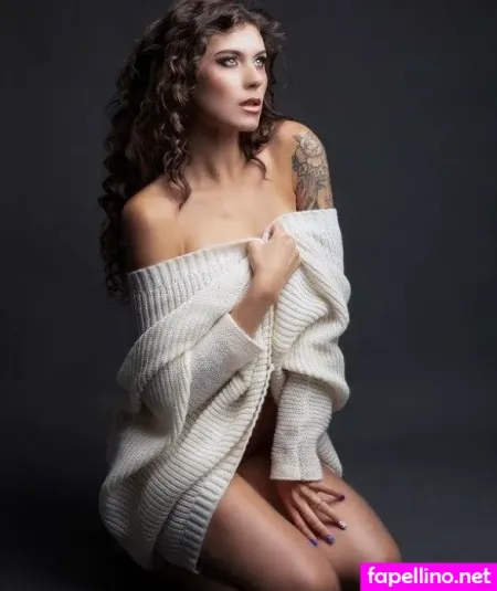 Madame Clarisse OnlyFans Thumbnail #38m6cHQp61