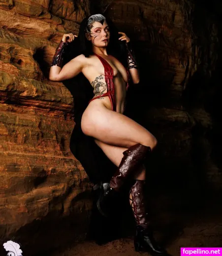 Madame Periwinkle OnlyFans Thumbnail #npbFNRMKXy