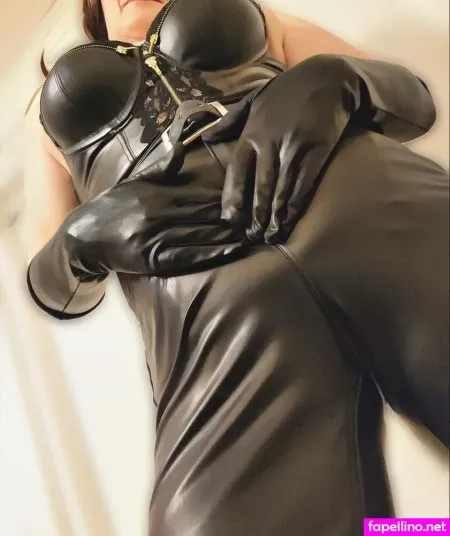 Madame Sylwia OnlyFans Thumbnail #hvoPpiZ32b