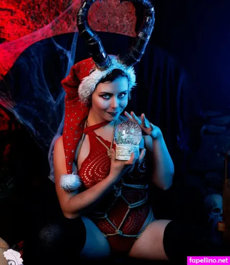 Madame Vinca OnlyFans Thumbnail #tMooyDg8Fm