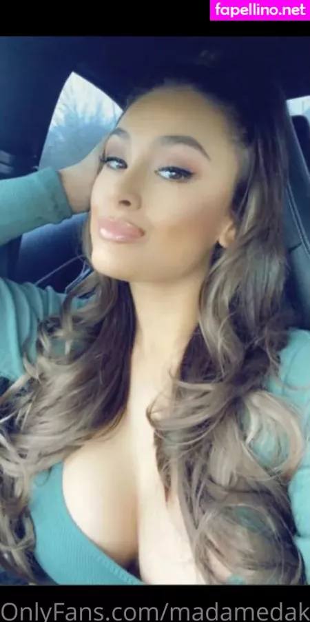Madamedakota OnlyFans Thumbnail #5nA3KOAdup