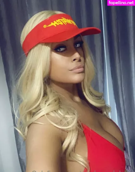 Madamedakota OnlyFans Thumbnail #W8lpVM2JIt