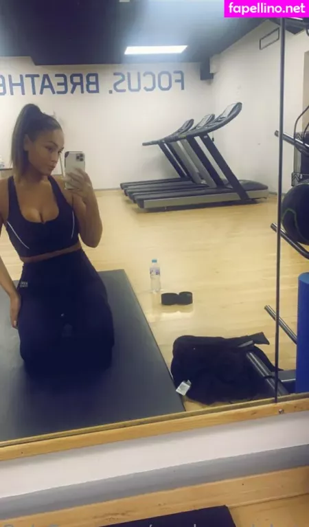 Madamedakota OnlyFans Thumbnail #oOGSCr8stF