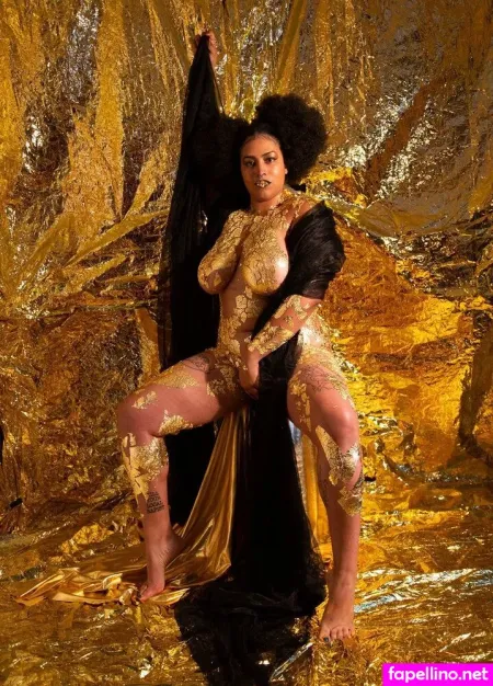 Madamenamio OnlyFans Thumbnail #6cvEidbsns