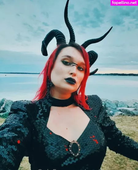 Madammedusa OnlyFans Thumbnail #GxMLznWmlt