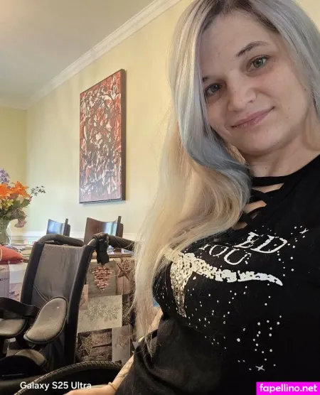 Madampegleggoddessfree OnlyFans Thumbnail #ACb3VFVDxm