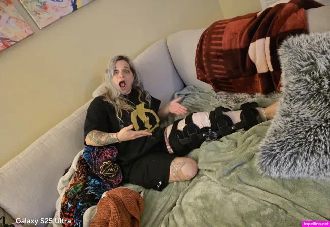 Madampegleggoddessfree OnlyFans Thumbnail #Cbs9HLmDmR