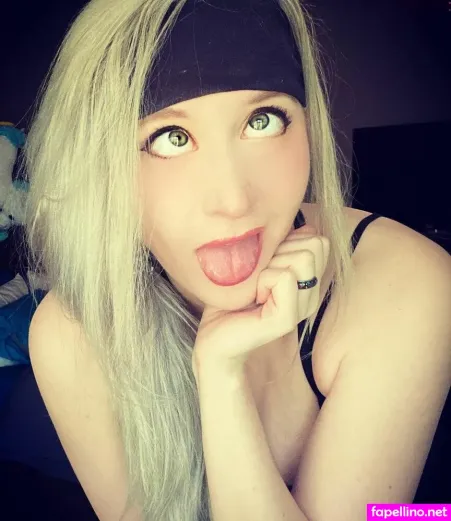 Madamsavvy OnlyFans Thumbnail #Yhg2TQvuIY