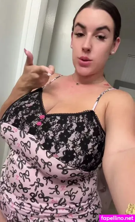 Maddie Elizabeth OnlyFans Thumbnail #zw1742cNG9