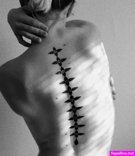 Maddie Hasson OnlyFans Thumbnail #sGklGNSFar