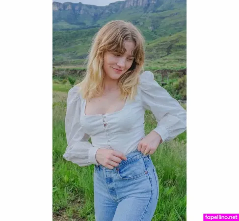 Maddie Hasson OnlyFans Thumbnail #v8zaY4Y8WX