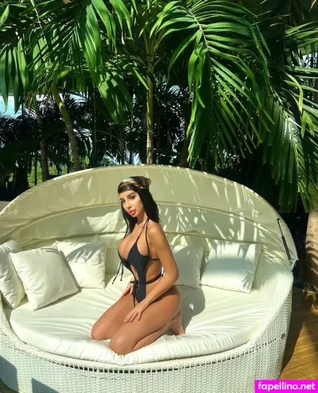 Maddie Luna OnlyFans Thumbnail #5sXPrMZOJp