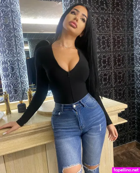 Maddie Luna OnlyFans Thumbnail #8WPnHZWz1R