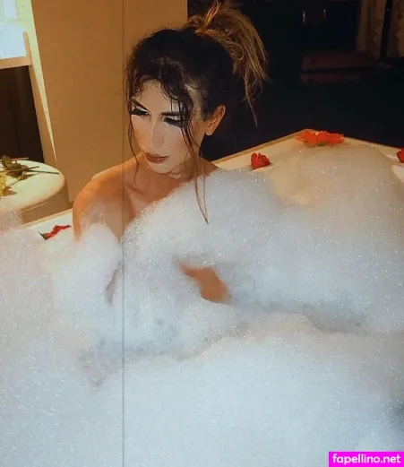 Maddie Lyn Grace OnlyFans Thumbnail #S3VaF4f6r4
