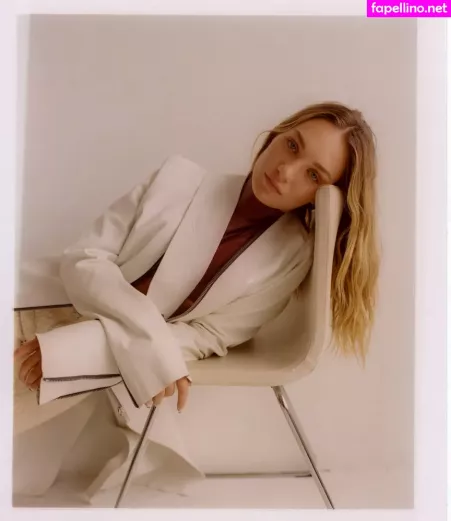 Maddie Ziegler OnlyFans Thumbnail #Q0U5q7J8QU