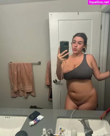 Maddielovezyou2333 OnlyFans Thumbnail #m1xVdsZkqG