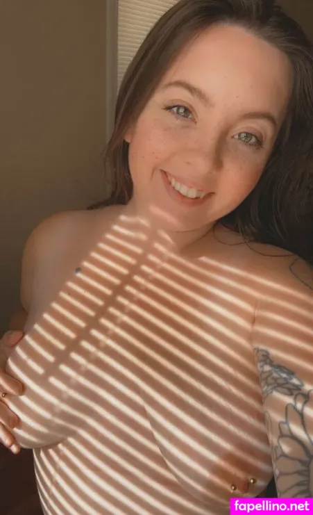 Maddielynn98 OnlyFans Thumbnail #aJGG7uCG3l