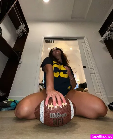 Maddiemoon7 OnlyFans Thumbnail #pMbeBrAzCQ