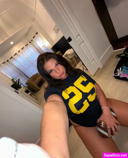 Maddiemoon7 OnlyFans Thumbnail #rpRlVKcx0i